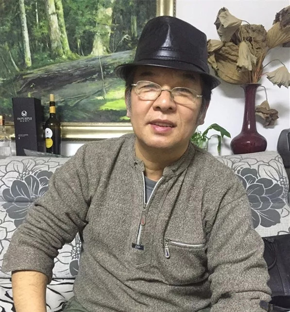 史宏亮：痴心绘画慰此生