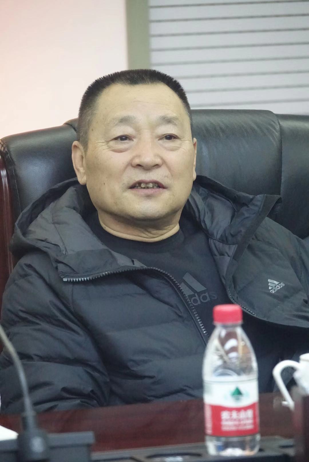 刘步层