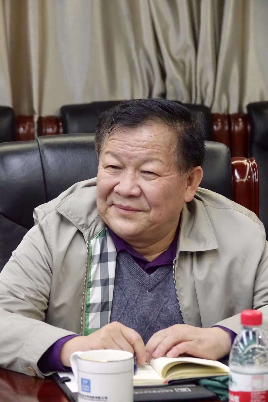 吴长龄（西安体院原党委书记）