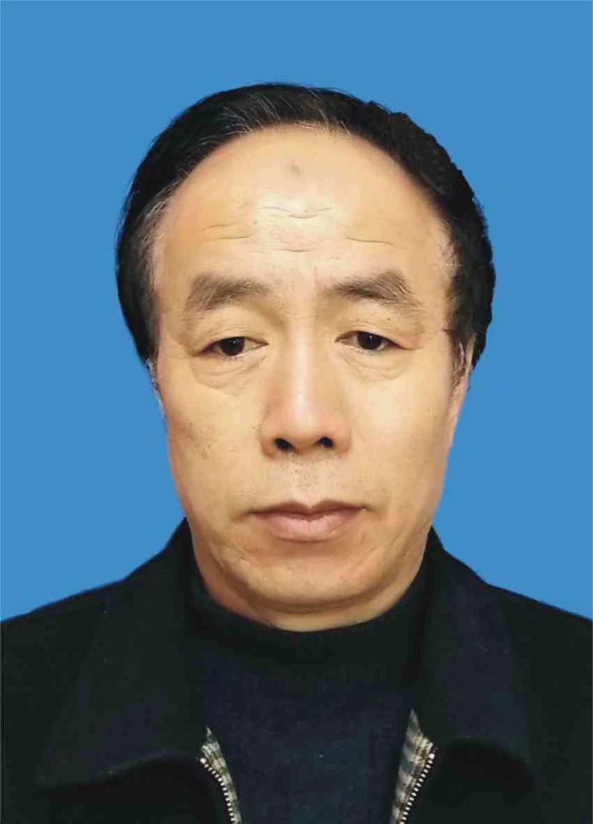 侯忠信